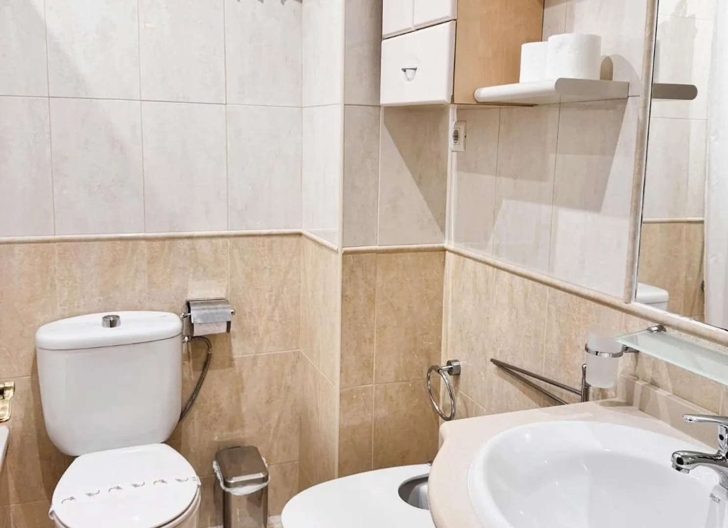 Huge & Full Equiped - Remedios Apartman Sevilla Spanyolország